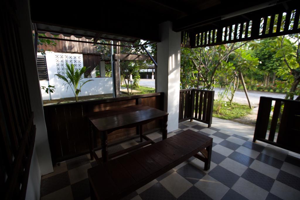 Hora Home Lampang Exterior foto