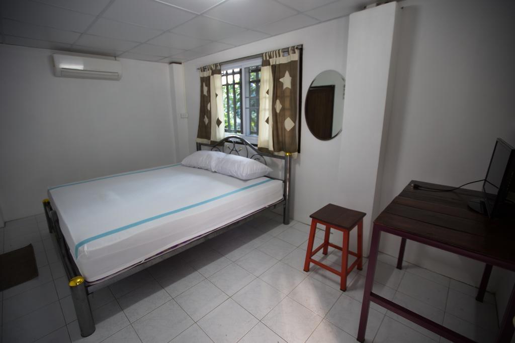 Hora Home Lampang Exterior foto